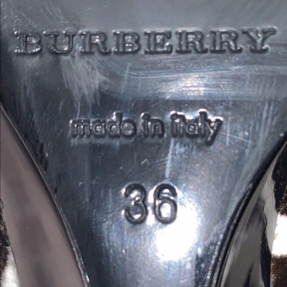 Shoes - Picture 4 of 4